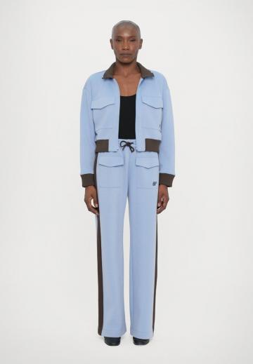 Спортивные штаны