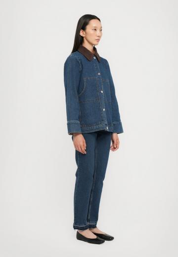 Джинсовая куртка