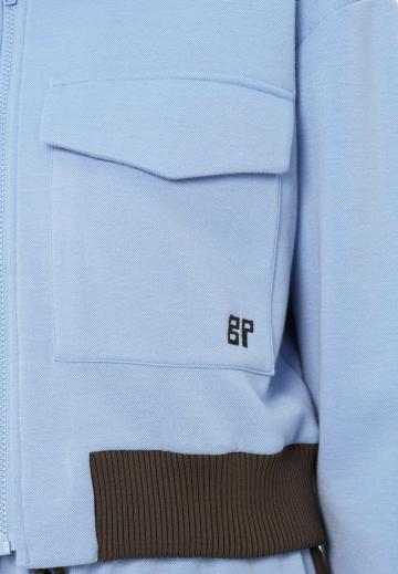 Короткая куртка