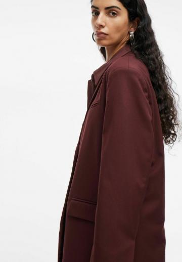 Короткое пальто