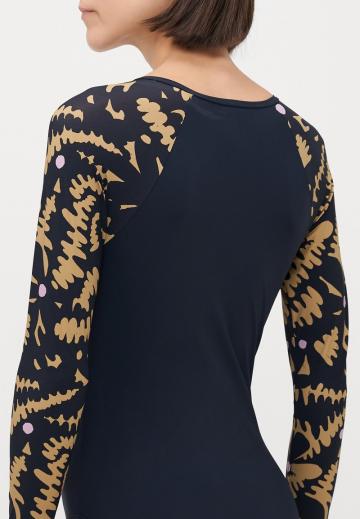 Слитный купальник