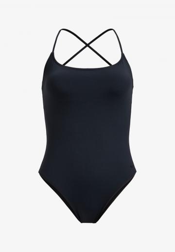 Слитный купальник