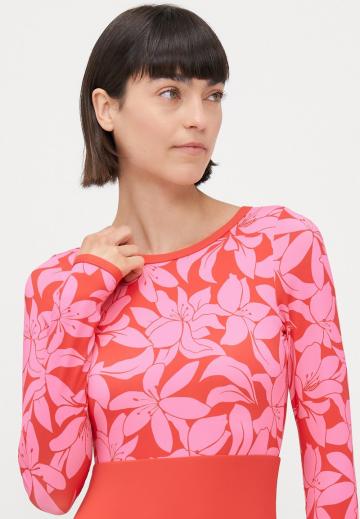 Слитный купальник