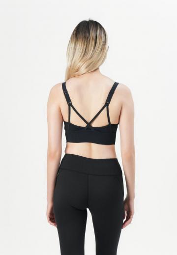 Спортивный топ