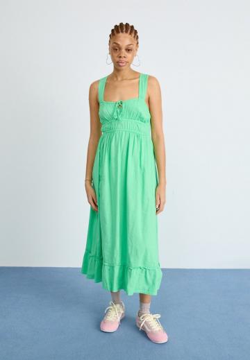 Длинное платье