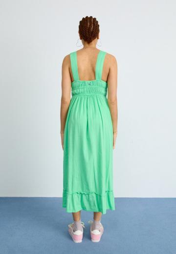 Длинное платье