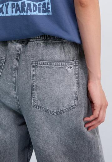 Свободные джинсы