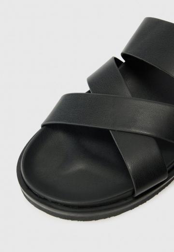 Полуботинки