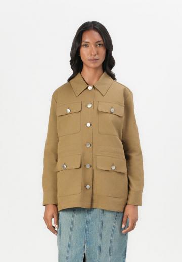 Куртка с накладнымит карманами