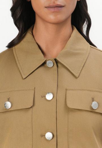 Куртка с накладнымит карманами