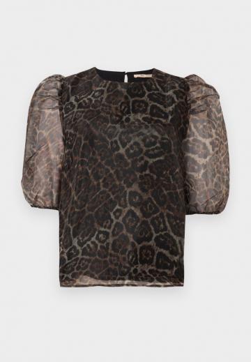 Атласная блузка