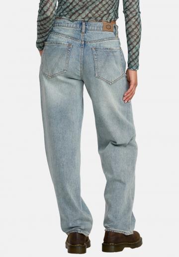 Джинсы