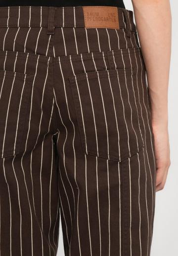 Свободные джинсы