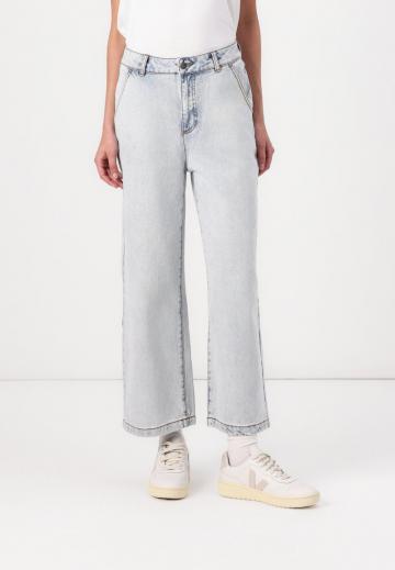 Свободные джинсы