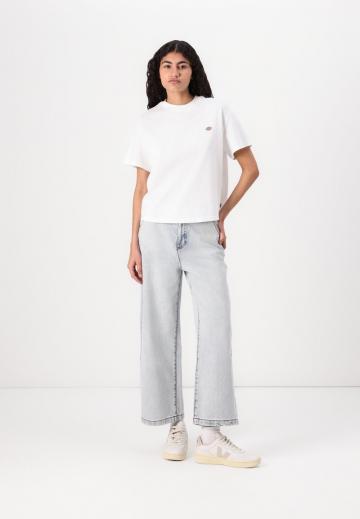 Свободные джинсы