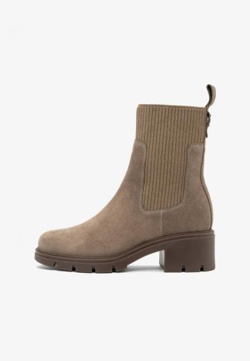 Ботинки челси