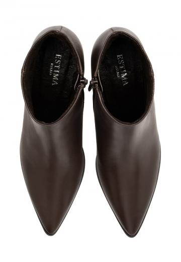 Полусапожки на высоком каблуке