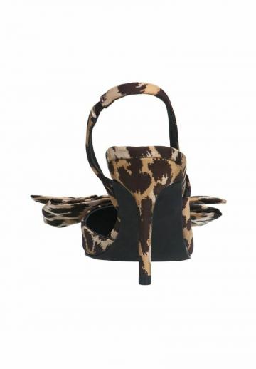 Туфли на высоком каблуке