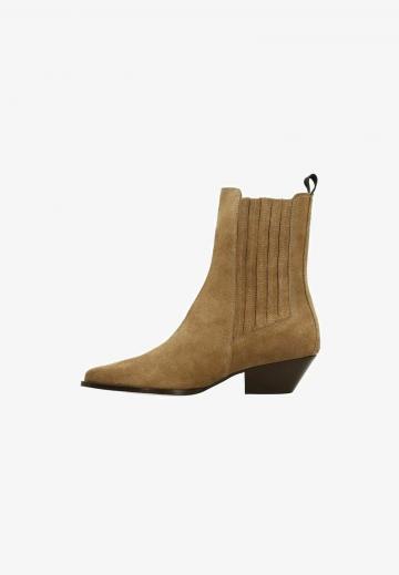 Ботинки челси