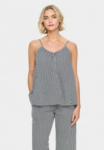 Топ на бретельках