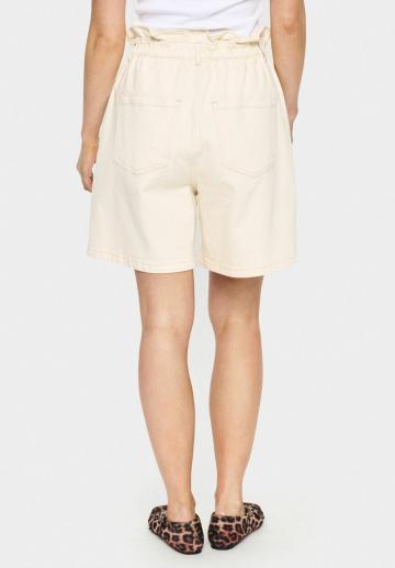 Джинсовые шорты