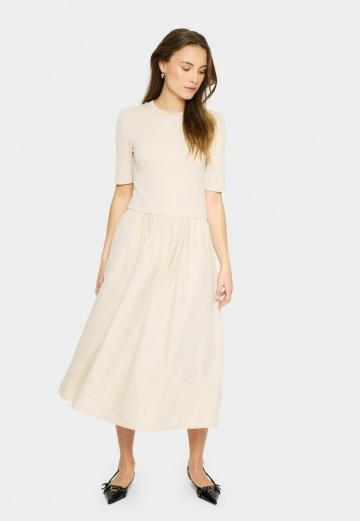 Вязаное платье