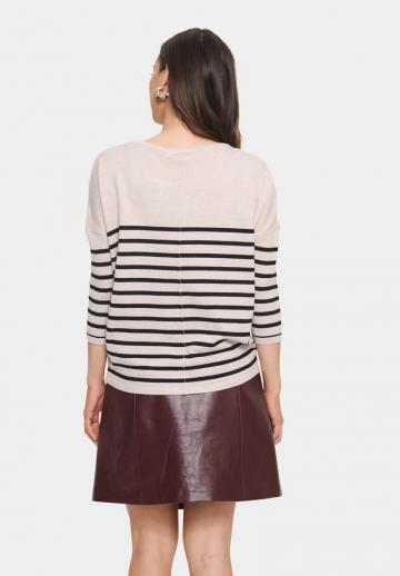 Пуловер с рукавом три четверти