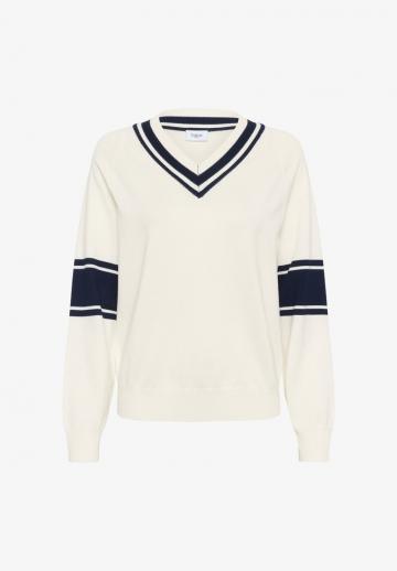 Пуловер с вырезом V