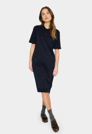 Вязаное платье