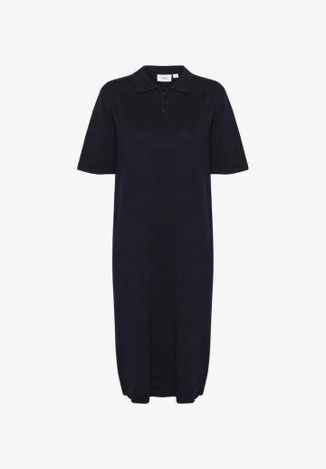 Вязаное платье