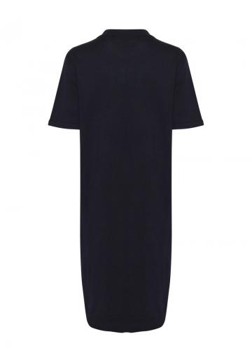 Вязаное платье