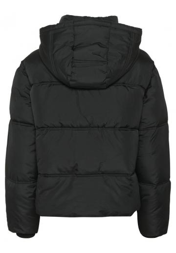 Короткая куртка