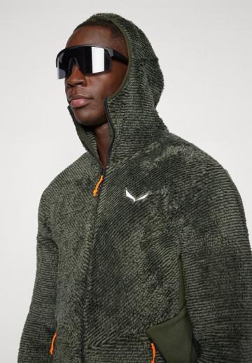 Флисовая куртка