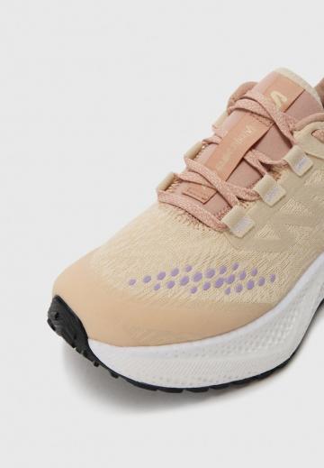 Беговые кроссовки