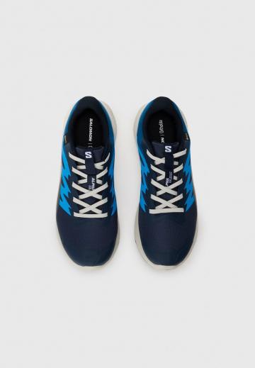 Беговые кроссовки