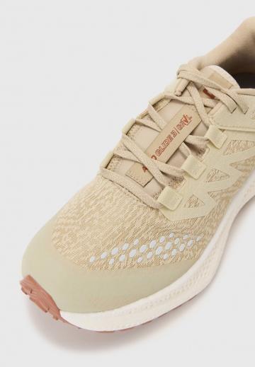 Беговые кроссовки