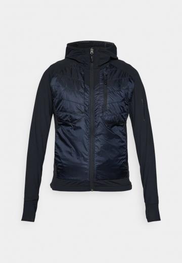 Спортивная куртка