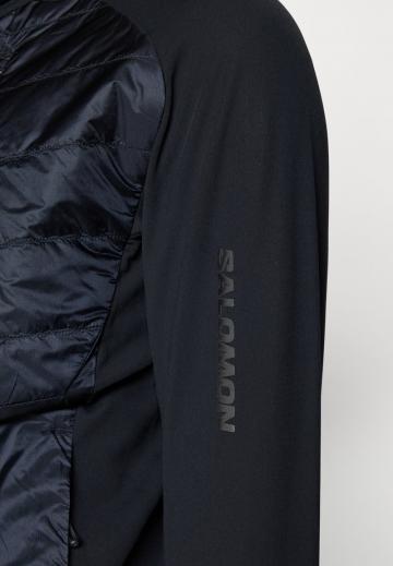 Спортивная куртка