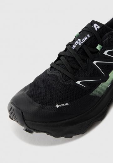 Беговые кроссовки