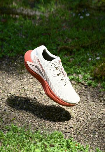 Беговые кроссовки