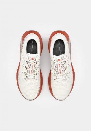 Беговые кроссовки