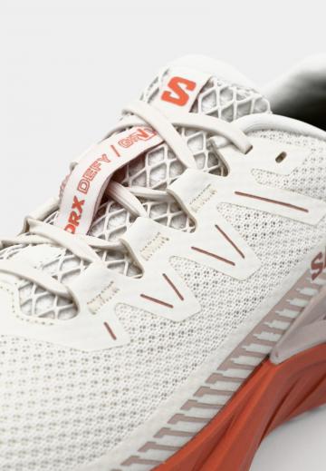 Беговые кроссовки