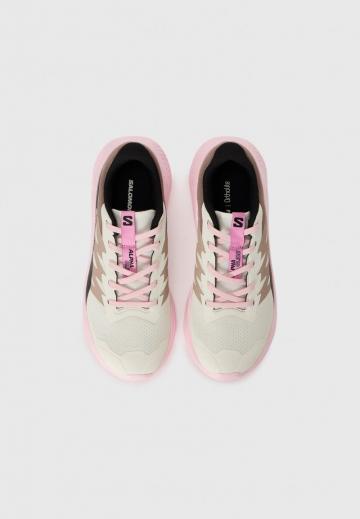 Беговые кроссовки