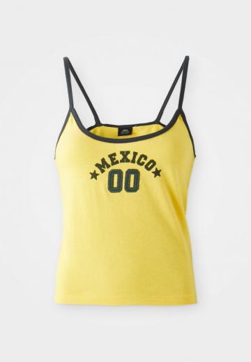 Топ на бретельках