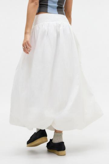 Юбка с накладными карманами