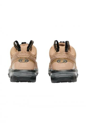 Беговые кроссовки