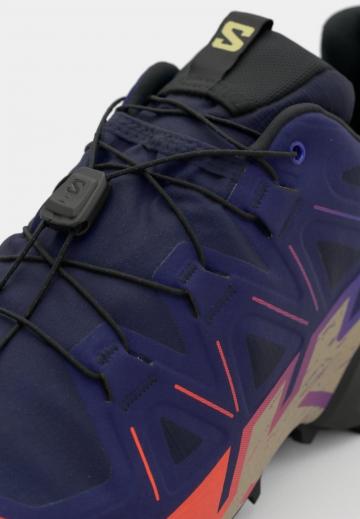 Беговые кроссовки