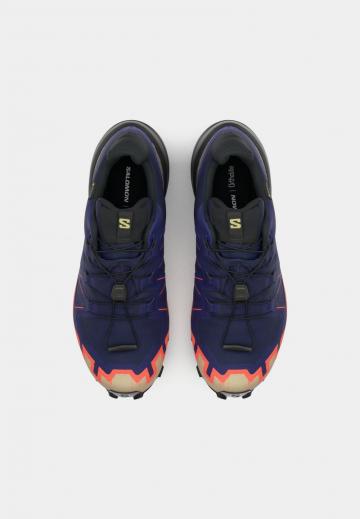 Беговые кроссовки