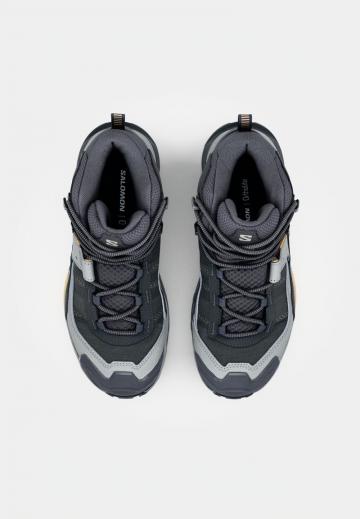 Походная обувь