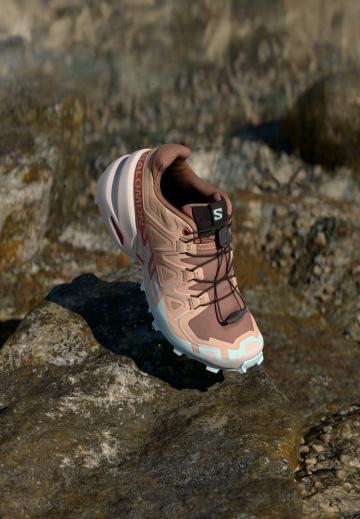 Беговые кроссовки